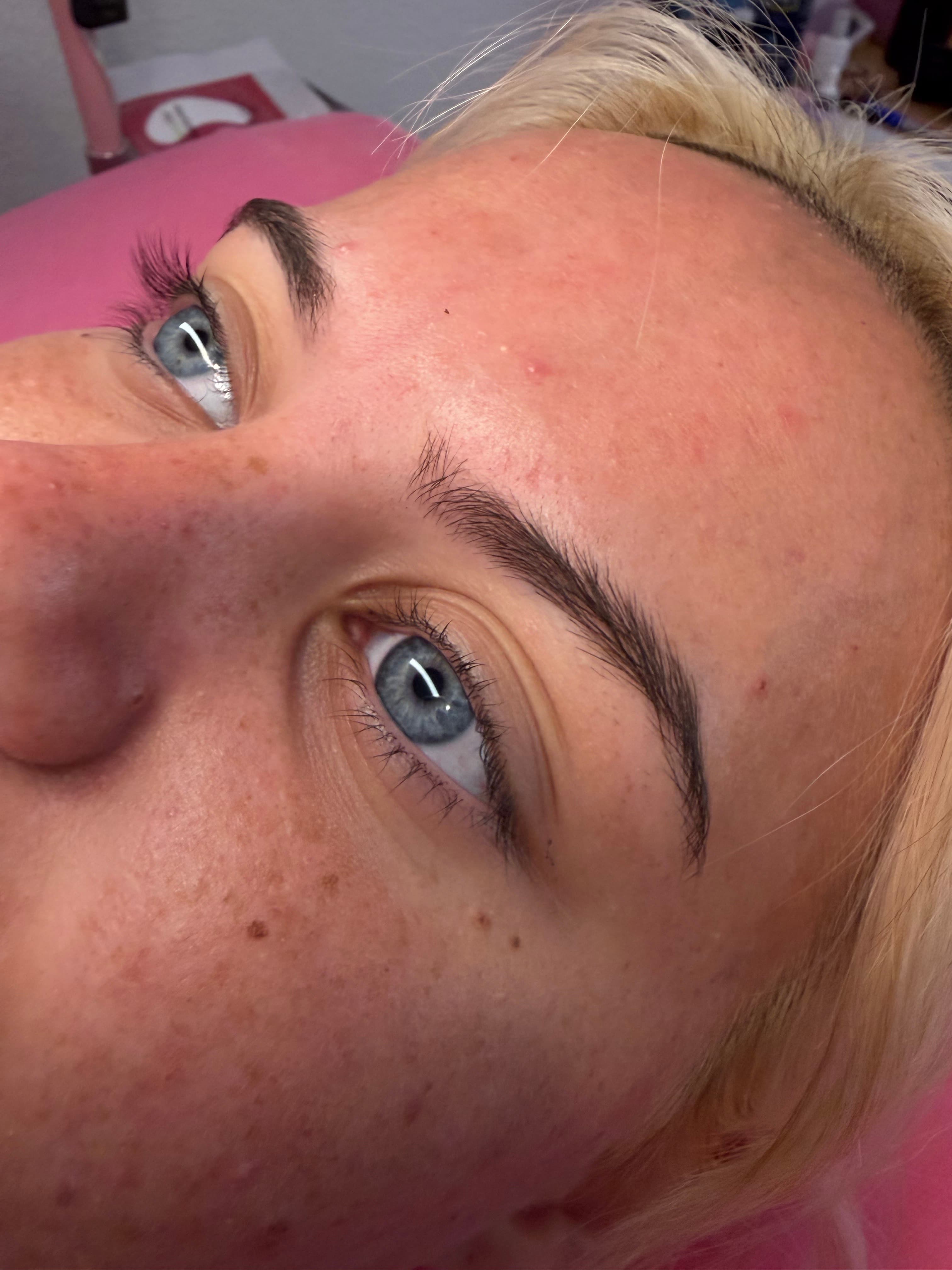 Lash Removal